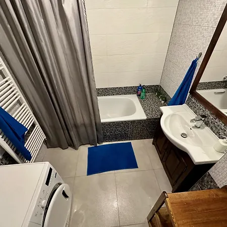 Royal Centre - 2 Bedrooms Apartamento