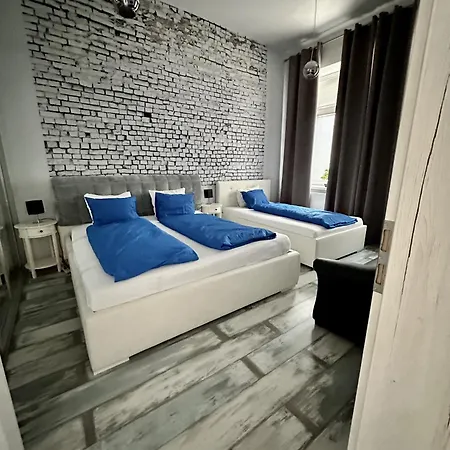 Royal Centre Daire *