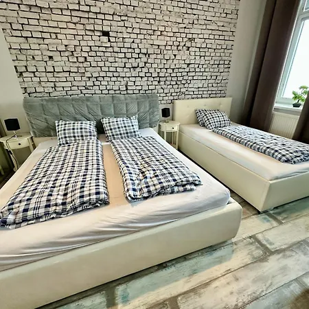 شقة Royal Centre - 2 Bedrooms بوبراد