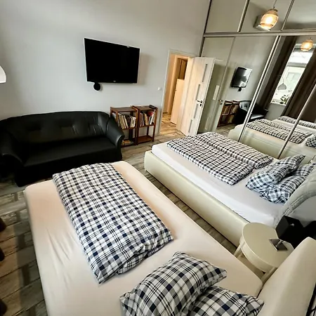 Royal Centre - 2 Bedrooms 72 M2 - Ac - Balcony - Coffee Machine - Washer - Dryer -parking Available Free Public Or Paid Private For 20 Euro Per Please Read Our Emails