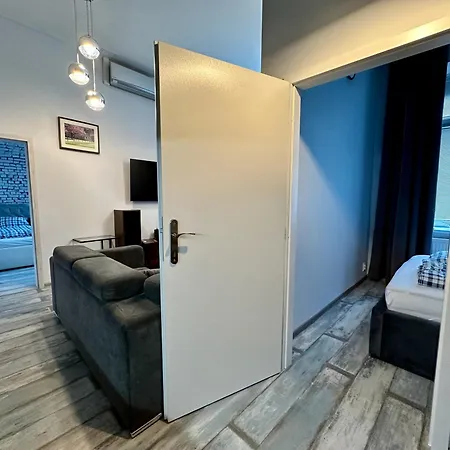 Apartmán Princa Mojmíra na hlavnom námestí Poprad